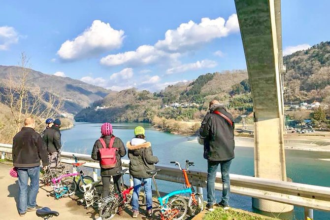 Ikeda Reservoir BROMPTON Slow Cycling Tour - Stop 2: Ikeda Tabacco Museum and old-fashioned Xeller tobacco