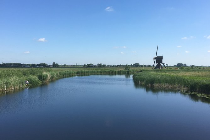 Kinderdijk Area Cycling Tour - Rotterdam start at Erasmusbrug: how the day actually moves