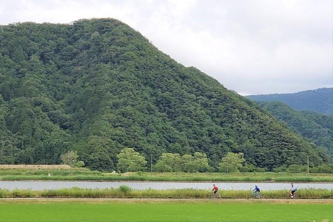 Kinosaki Onsen Cycling Tour Kinosaki & Riverside Experience - Key highlights