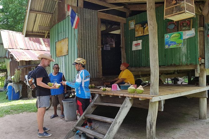 Koh Yao Noi Cycling and Beach - Tha Khao Beach lunch stop: Thai picnic with beverages and real time to cool off
