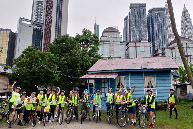 Kuala Lumpur Sunset Evening Cycling Tour - Riding KL After Dark: What This 3-Hour Sunset Plan Really Delivers