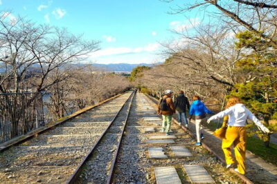 Kyoto: Higashiyama Slow Cycling Tour along the quiet waterfront - Why the $129 price feels fair for a 4-hour guided ride