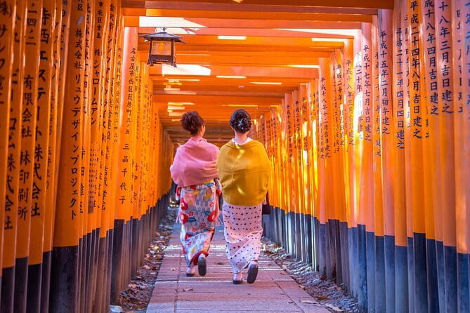 Kyoto: Higashiyama Slow Cycling Tour along the quiet waterfront - Photo moments and food breaks, without turning it into a checklist
