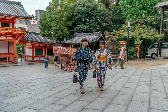 Kyoto: Higashiyama Slow Cycling Tour along the quiet waterfront - Who should book this Kyoto slow cycling day