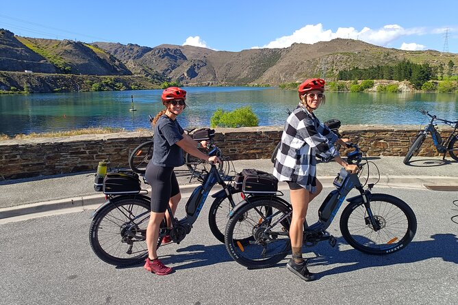 Lake Dunstan Cycleway Bike Rental With Return Luxury Shuttle - Trail conditions: gravel, grades, and the parts that need respect