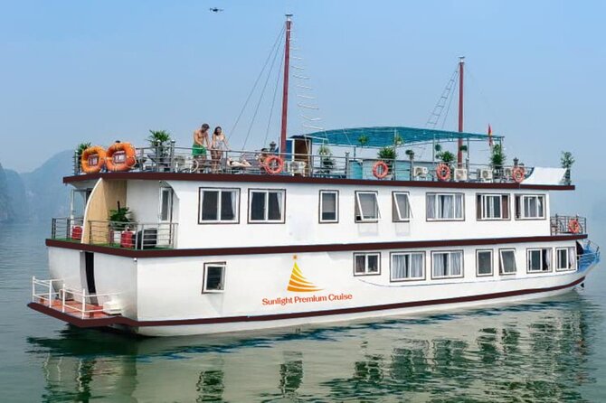 Lan Ha bay 3D2N Boutique boat: Kayaking, cycling, villages, beaches, caves - Day 1: from Hanoi pickup to Lan Ha sailing and your first onboard lunch
