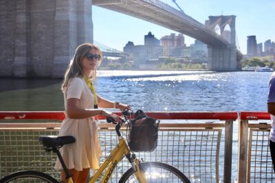 Manhattan and Brooklyn Bridge Bike Rental - Lower Manhattan by Two Wheels: Seaport to Freedom Tower