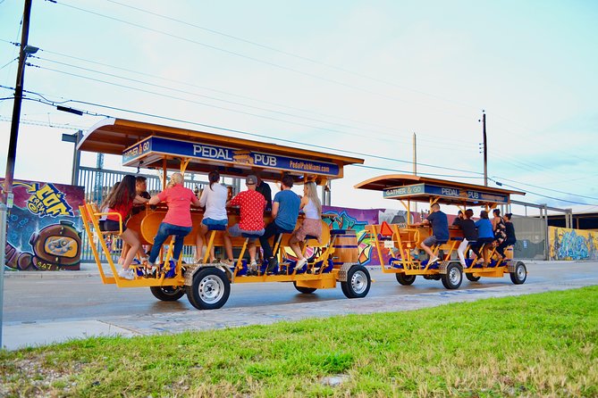 Miami Pedal Pub: Arts District Party Bike Pub Crawl - Getting started in Miami: meeting point, timing, and the easy setup