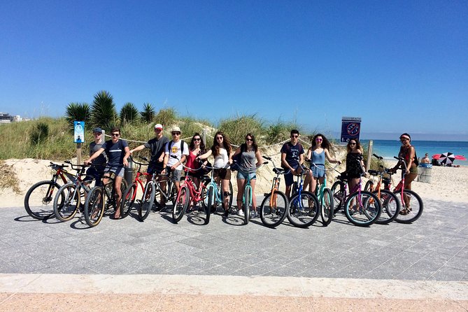 Miami South Beach Bicycle tour - The Bike Comfort Factor: Beach Cruiser Feel, Helmet Included