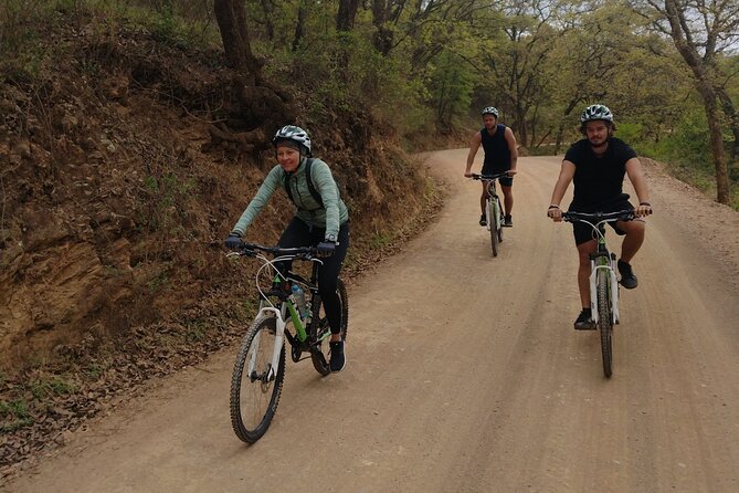 Mountain and city cycling. - The city part: why Guanajuato streets and tunnels feel extra fun on a bike