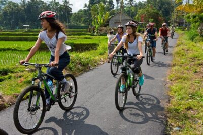 Mountain Cycling Tour - The safety briefing that actually helps (not just paperwork)