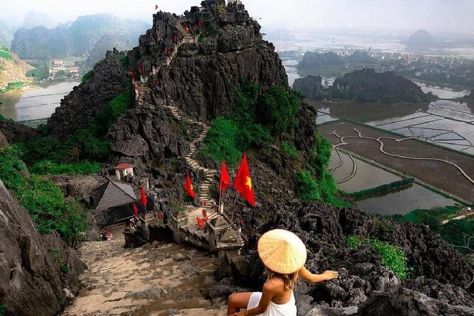 Ninh Binh Trip From Hanoi: Hoa Lu-Mua Cave-Boat-Cycling-Lunch - Quick takeaways