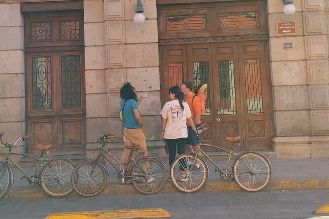 Oaxaca City Bicycle Tour Explore Iconic Barrios - Starting at La Ciclo Vía: meeting point, language, group size