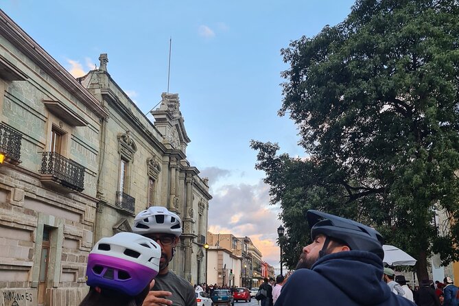 Oaxaca city bike ride - History & traditions - Stop 6: Basilica de Nuestra Señora de la Soledad and city views