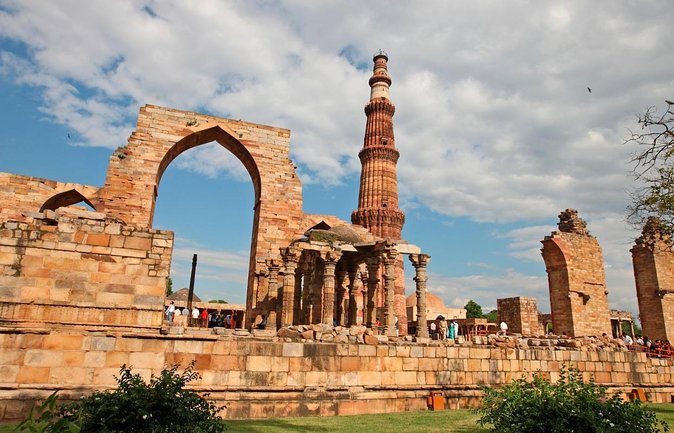 Premium Hidden Jewels of Delhi Cycling Tour - The First Chapter of Delhi - The key stuff you’ll notice on this tour