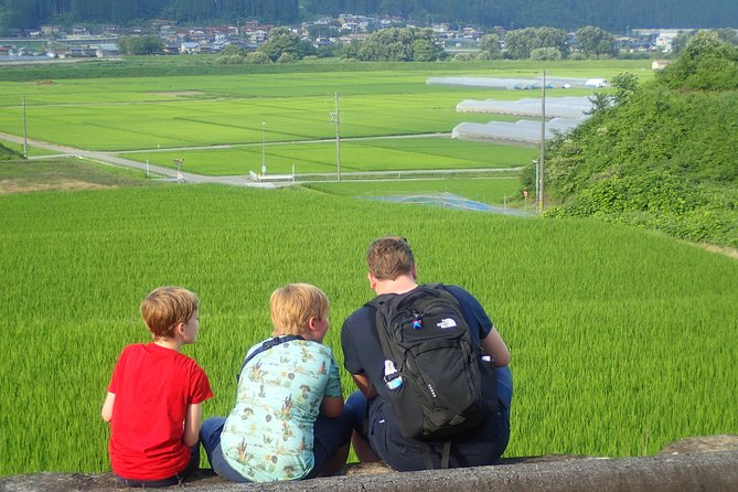 Private Afternoon Cycling Tour in Hida-Furukawa - What’s included, what’s not, and how to handle rain