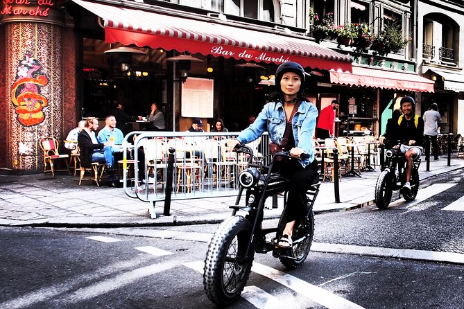 Private Paris electric bike ride with video - Stop 4: Grand Palais exterior views—and why “passage devant” can still be great