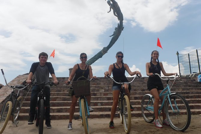 Private Tour in El Malecon Boardwalk Bike Ride - Stop 5: Faro de Matamoros lighthouse climb and the best bay view payoff