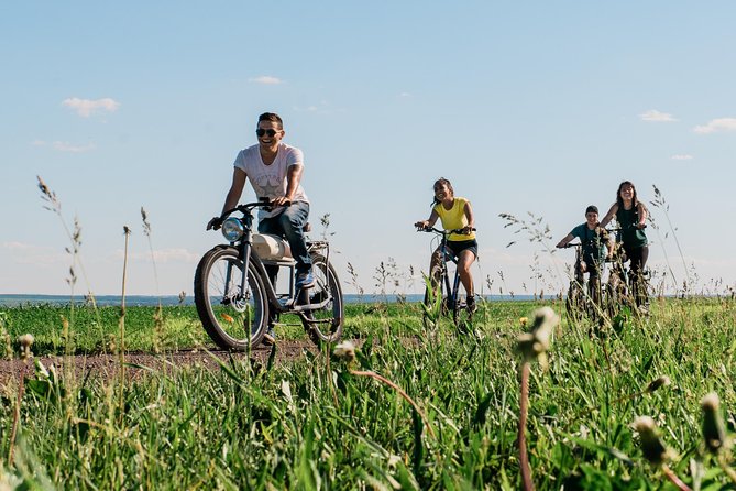 Quebec City - Electric Bike Rental on Ile d'Orléans - Meeting at 507 Rte Prévost and getting your e-bike day started