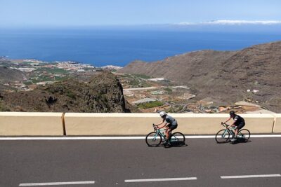 Road Cycling Tenerife - Los Gigantes Route - The climb and descent math: 950 m up, 1175 m down