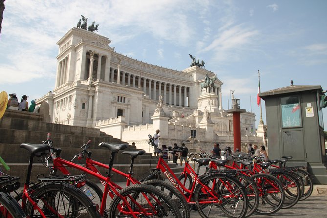 Rome Highlights Bike Tour 3 Hour City Cycling Experience - Trevi Fountain to Piazza di Spagna: big scenes, quick context