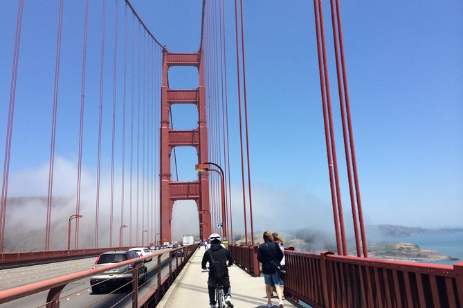 San Francisco Bike Rental For the Golden Gate Bridge - What you actually get: bike sizes, helmet, lock, and a map