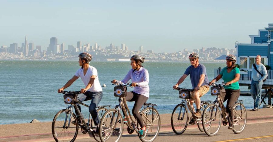San Francisco: Explore at Your Own Pace All Day Bike Rental - Golden Gate Bridge: the iconic stretch and how to manage it