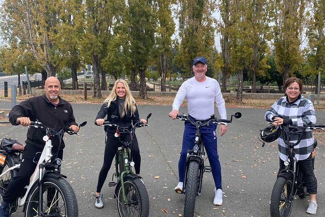 Self Guided Full Day E-bike Rental With Picnic Lunch - Meeting logistics: get comfortable before you roll
