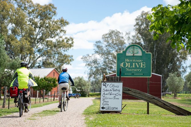 Self-Guided Gourmet Culinary Cycling Day Tour From Beechworth - A downhill rail trail that makes food the main event