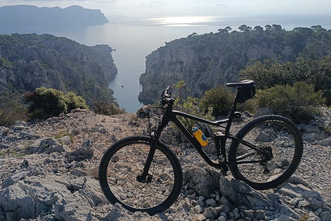 Self guided tours and Bike Rental in Marseille near Calanques - Timing, closures, and the reality of Calanques wind days