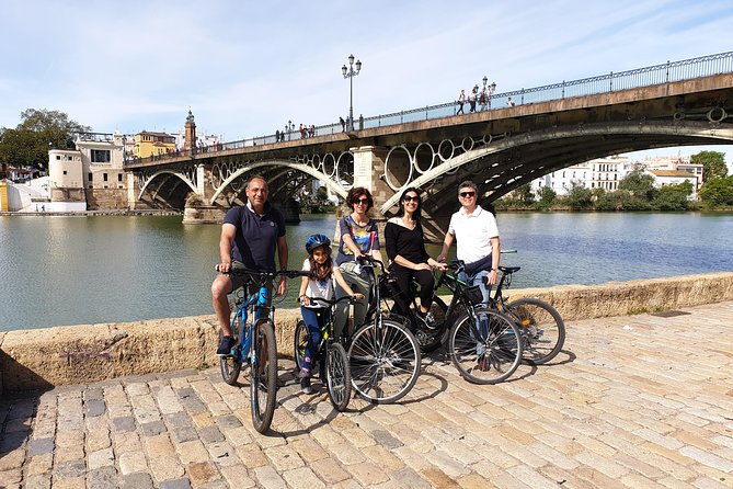 Seville Bike Tour with Full Day Bike Rental - Santa Cruz Jewish Quarter: stops that set you up to wander with purpose