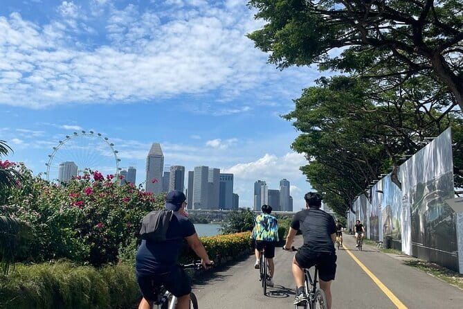 Singapore Beach City Cycling Tour - East Coast Park: the beach time that doesn’t take over your whole day