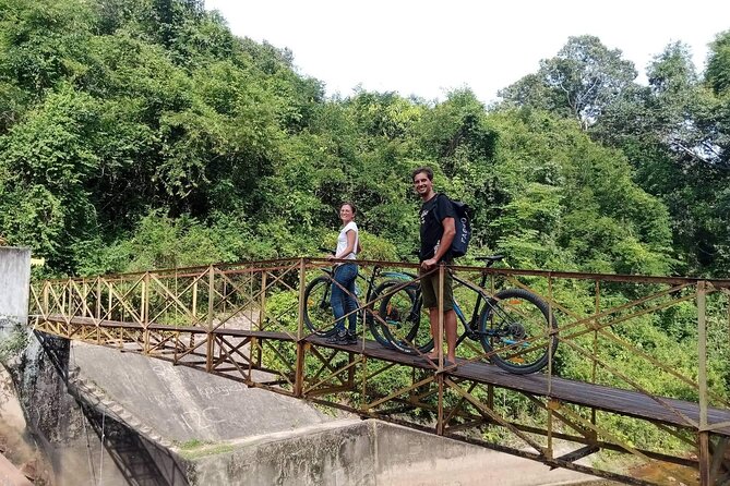 Sunset or sunrise bicycle tour around Angkor Wat and nearby temples - Sunrise or sunset: choosing the vibe that fits you