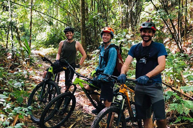 The Volcano Trail – Epic Volcano Cycling Adventure - The first stage downhill: fast flow, real control, and loose surface moments