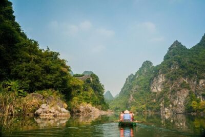 Trang An and Bich Dong Luxury Small Group Tour with Cycling - Trang An Grottoes on a Local Sampan: Caves, Sao Khe River, and King Kong Views