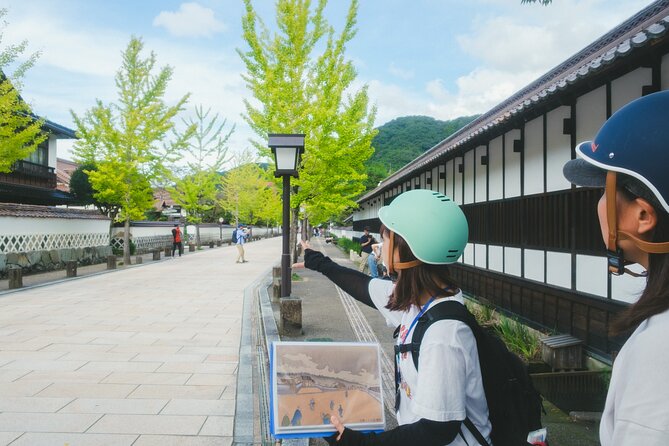 Tsuwano Cycling Tour with Local Guide - Yasaka Shrine: Hyakkeizu stories in the calm of a sacred pause
