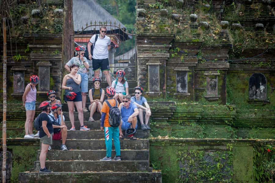 Ubud Cycling Tour : All Inclusive Cycling Adventure - A Real Bali Village Day Starts With the Pickup