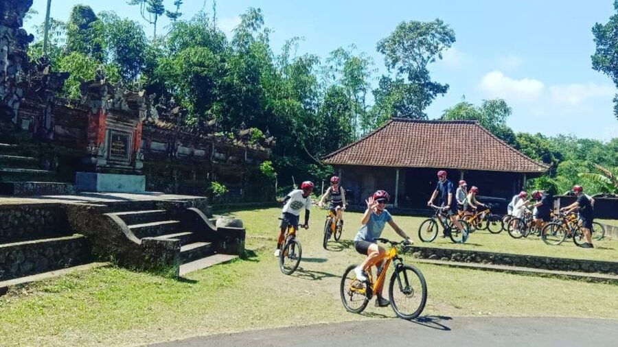 Ubud: Downhill Countryside Cycling From Kintamani - Should you book the Kintamani to Ubud downhill cycling tour?