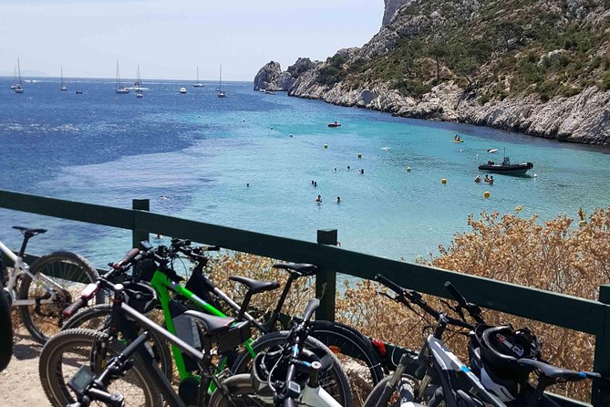 Ultimate Calanques Panoramic e-bike Ride – 3h (Small Group) - Time, Distance, and the Flow of the Morning (10:00 Start)