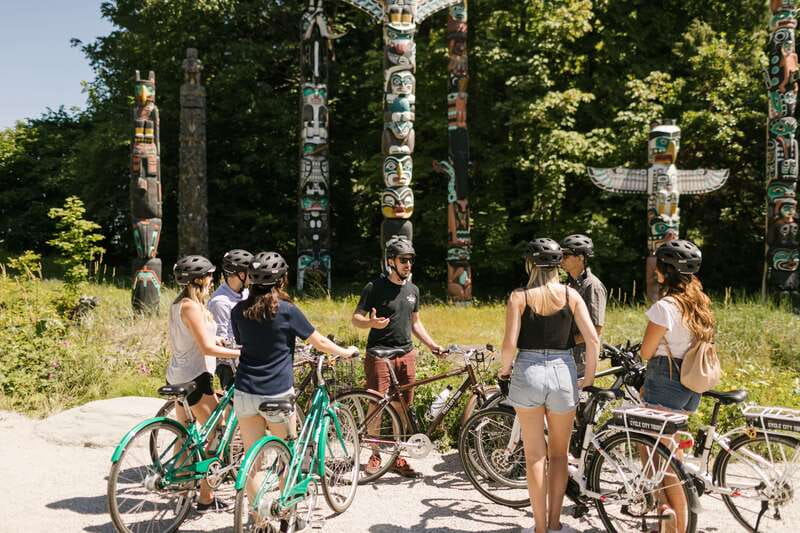 Vancouver: Stanley Park Bicycle Tour - Pace and comfort: the ride is easy, but your body still matters