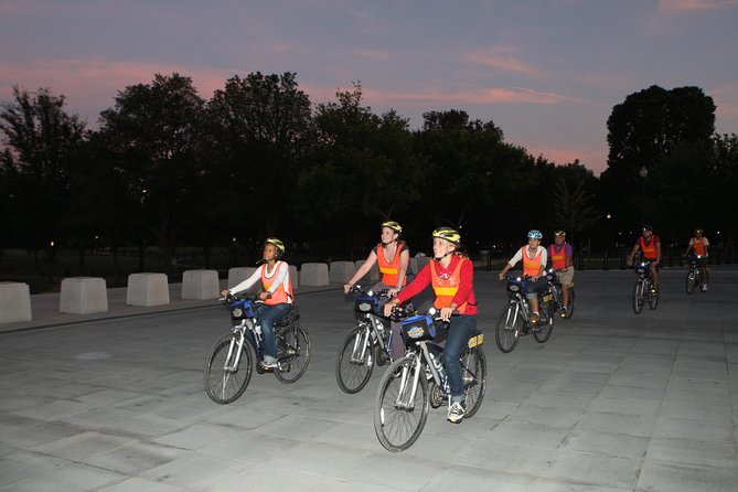 Washington DC Sites at Night Guided Bicycle Tour - Stop-by-Stop: What You’ll See and Why It Matters