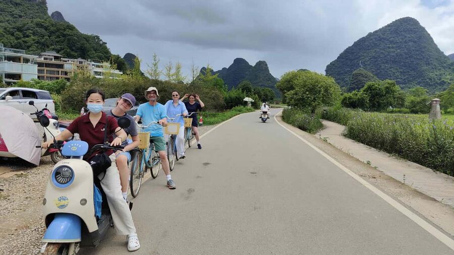 Yangshuo: Highlights Karst landscapes & Village Cycling - Key moments that make this Yangshuo trip worth your time